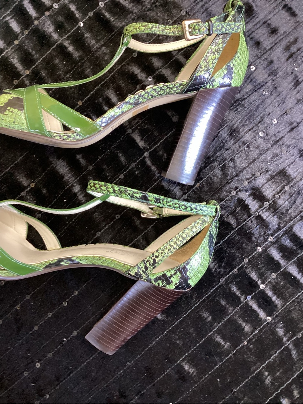 Vintage Franco Sarto Green Snake-Print T-Strap Heels 8M - Picture 7 of 14